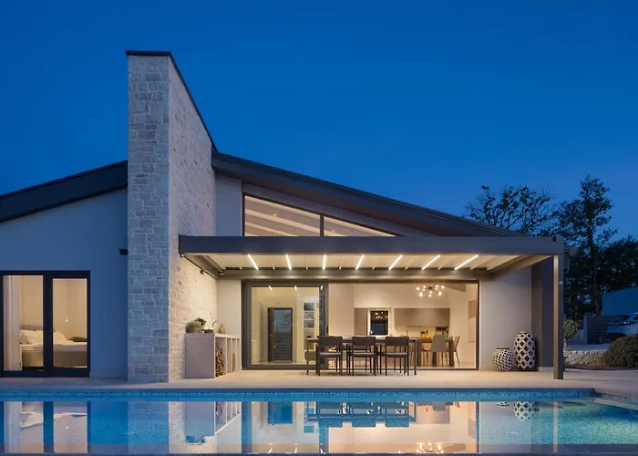 Artemis Villa *